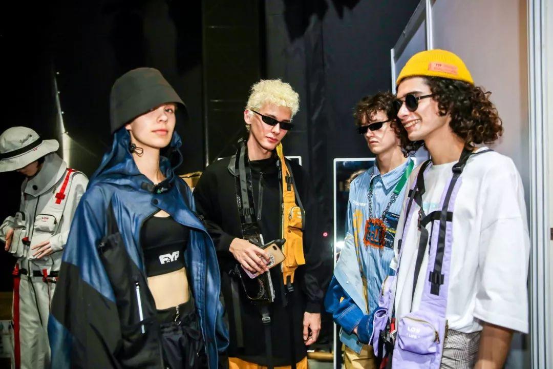 国潮春季新款套装,国潮秋季新款有哪些系列