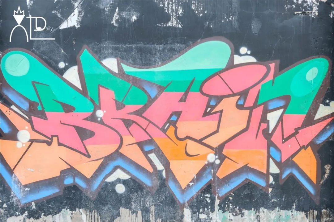 宫崎骏涂鸦墙青岛,青岛宫崎骏漫画网红墙