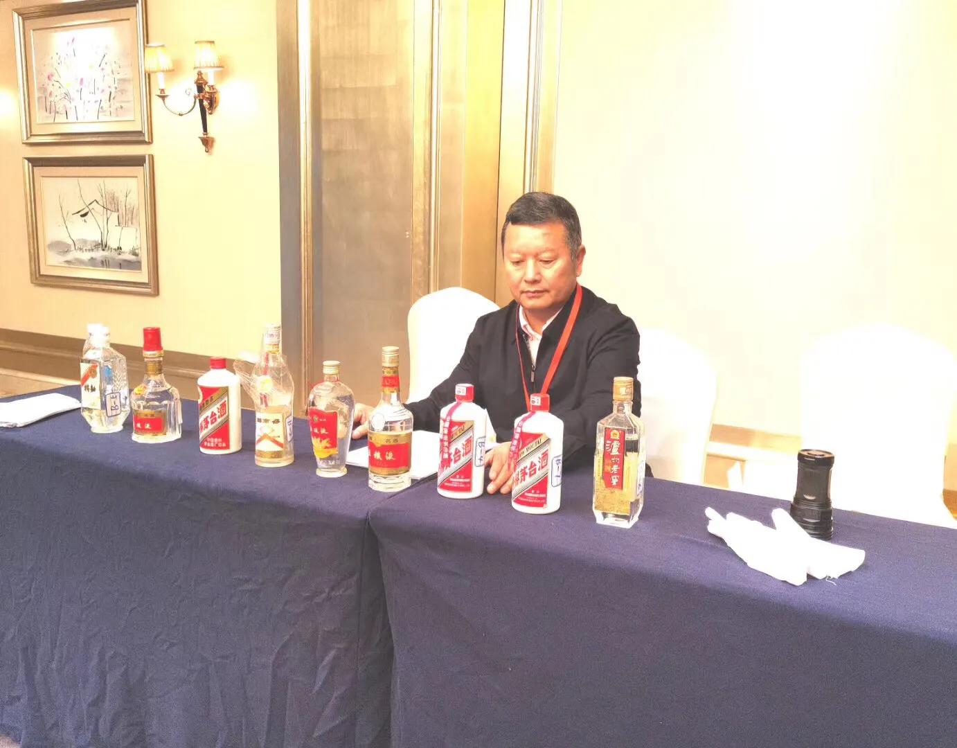茅台迎宾酒真假鉴别视频,茅台王子酒整箱真假鉴别