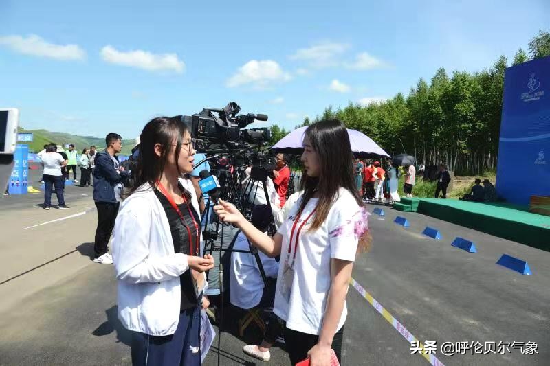 十四冬多项赛事激战正酣,十四冬观众喝彩