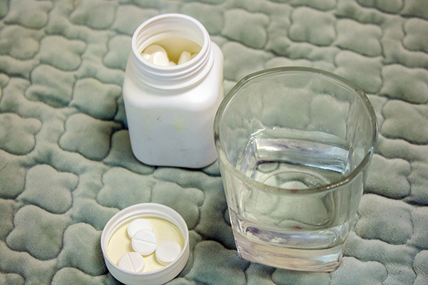 长期服用恩替卡韦的危害关注事项,恩替卡韦终身服用