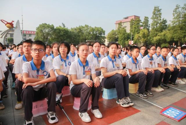 湘潭江声实验学校直播回放,湘潭江声实验学校毕业典礼