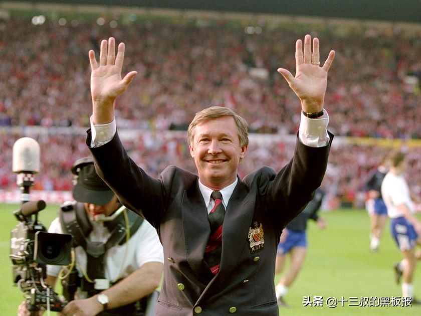 拜仁巴萨四大联赛,拜仁三冠王有多厉害