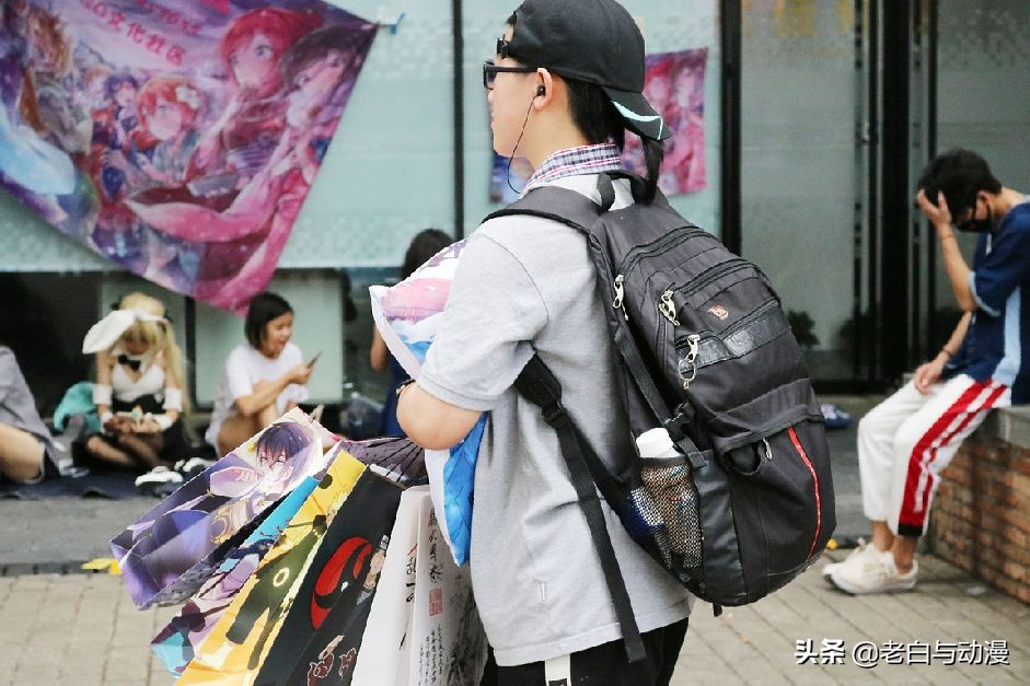 萌新去漫展关注什么,萌新逛漫展指南