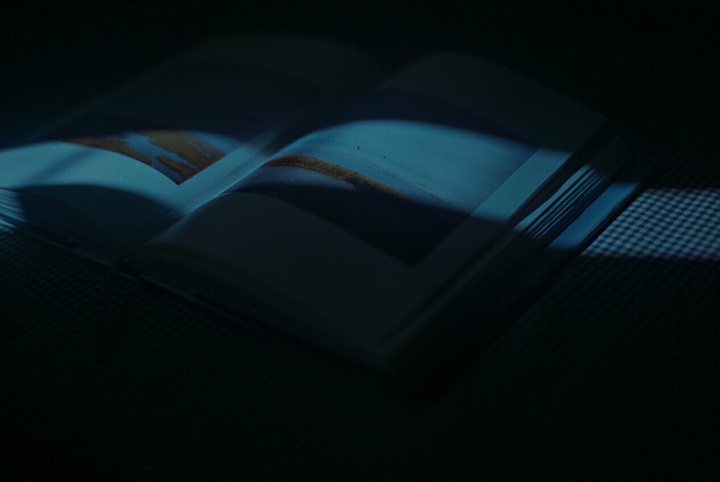 晚上失眠适合发的图片,晚上失眠看什么图片有助睡眠