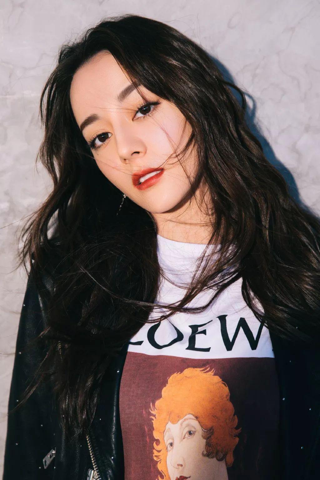 适合羊毛卷女生的发型,女生最适合什么发型羊毛卷