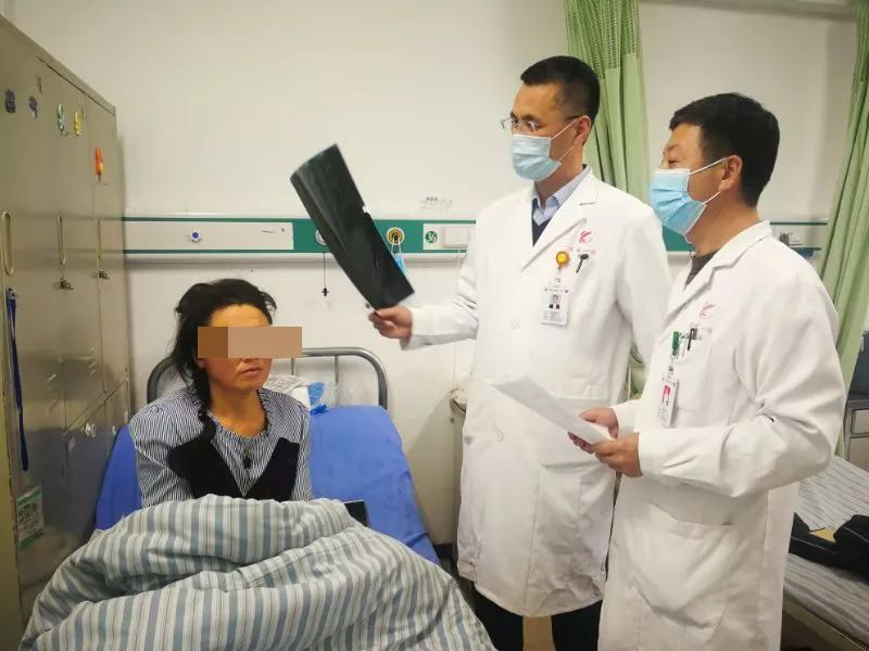 微血管减压术治疗面肌痉挛,面肌痉挛显微血管减压术费用