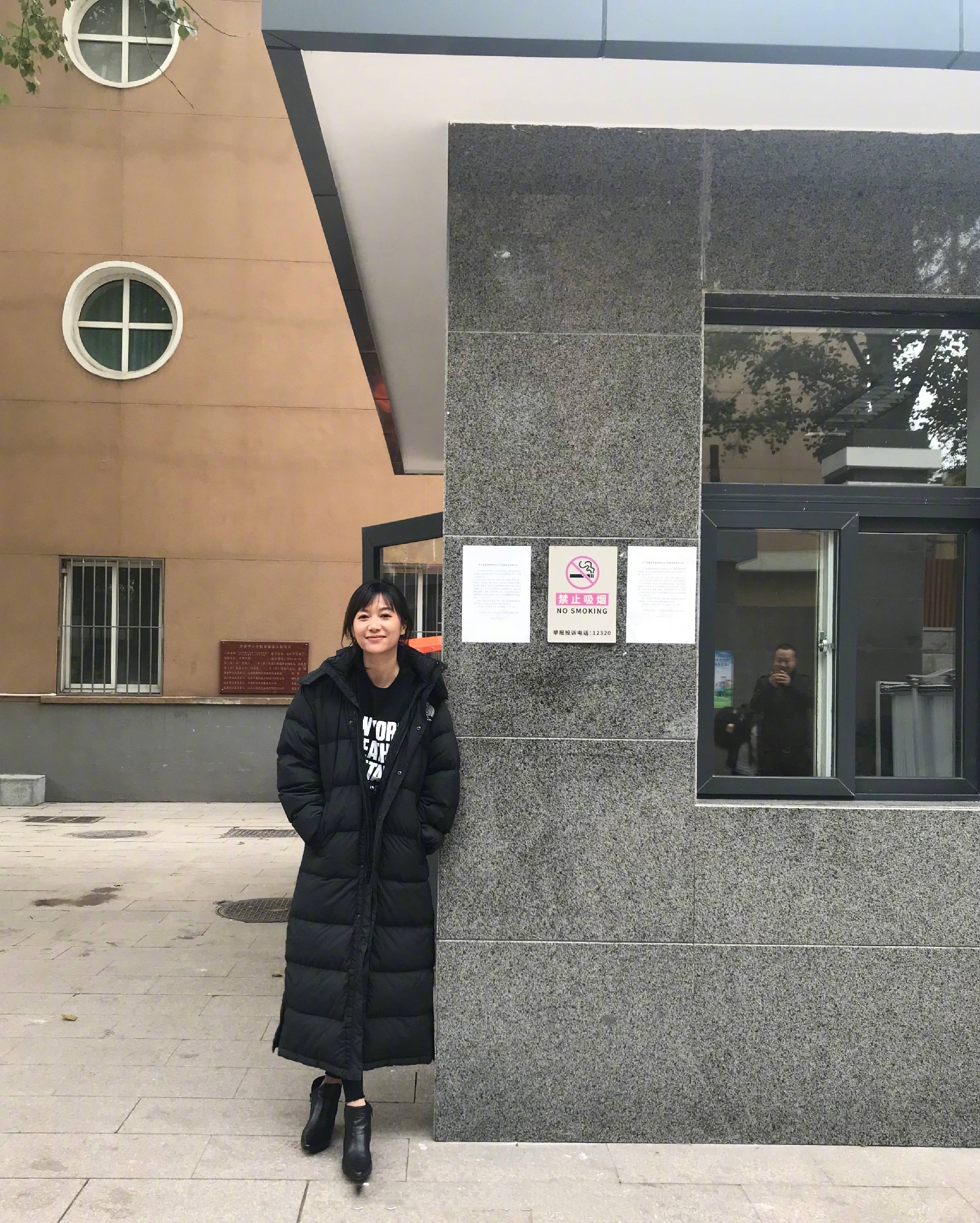 徐静蕾穿乐福鞋,徐静蕾长筒靴搭配