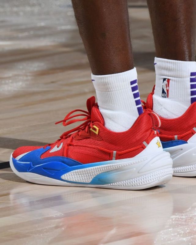 西决G4球员战靴：魔兽科比10，浓眉科比5，穆雷穿罗斯球鞋