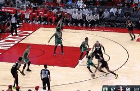 火箭26分被绿军大逆转,火箭三巨头发威轰37分13板