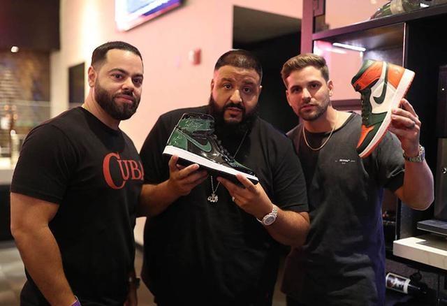 塔克总决赛黑色aj1,aj1灰白高帮最新发售的是限量款吗