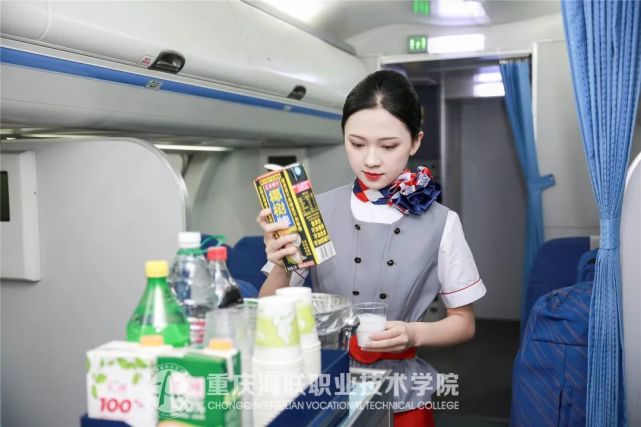 乘务员大光明盘发教程,空乘盘发教程大光明