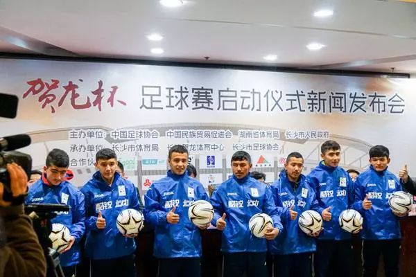 中国足球曾经的辉煌时刻,从稚气未脱到风华正茂