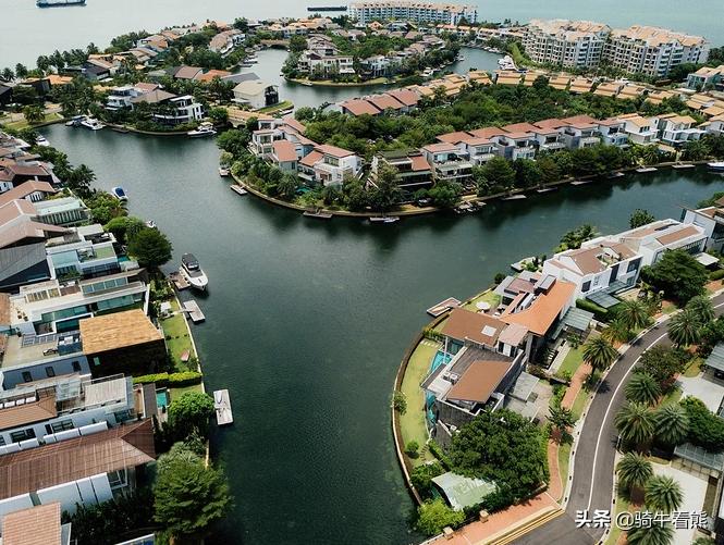 十八层的高楼二十年后会成什么样,20年的30层高楼现状