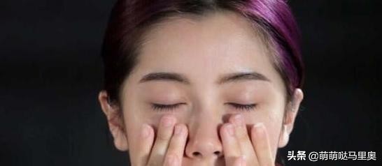 新手bb霜化妆的正确步骤,原来化妆师用什么粉底液