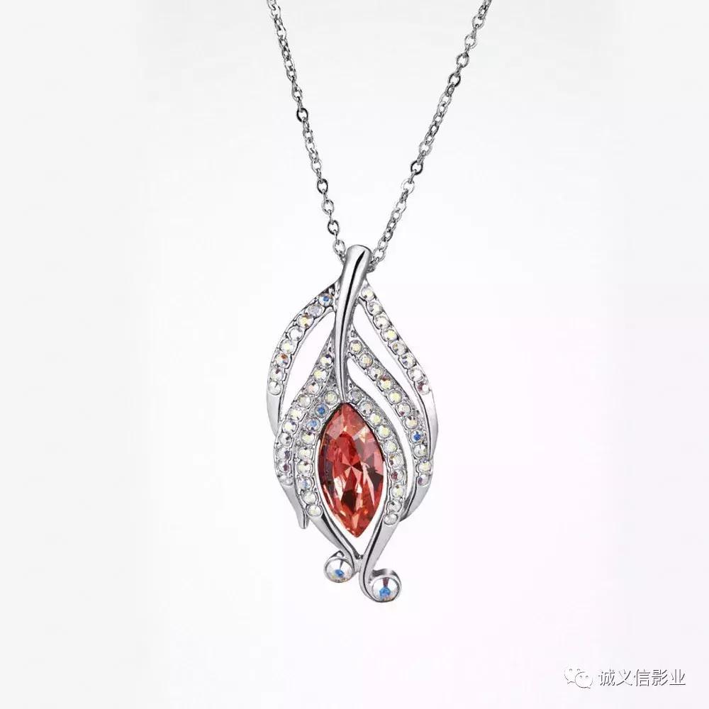 影业看点：如何拍摄珠宝首饰？诚义信影业教你几点~