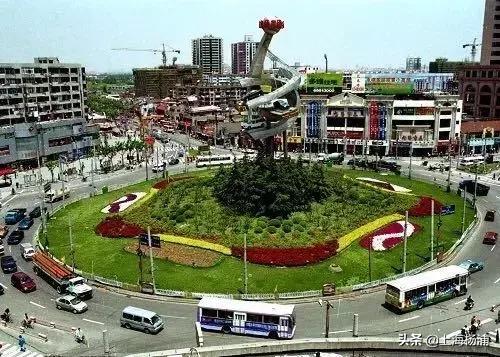 再见，五角场镇！你好，长海路街道！