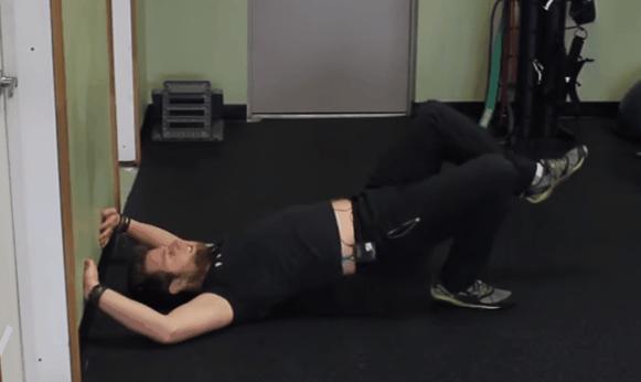 矫正臀位的方法和技巧,两侧臀肌和腹肌失衡