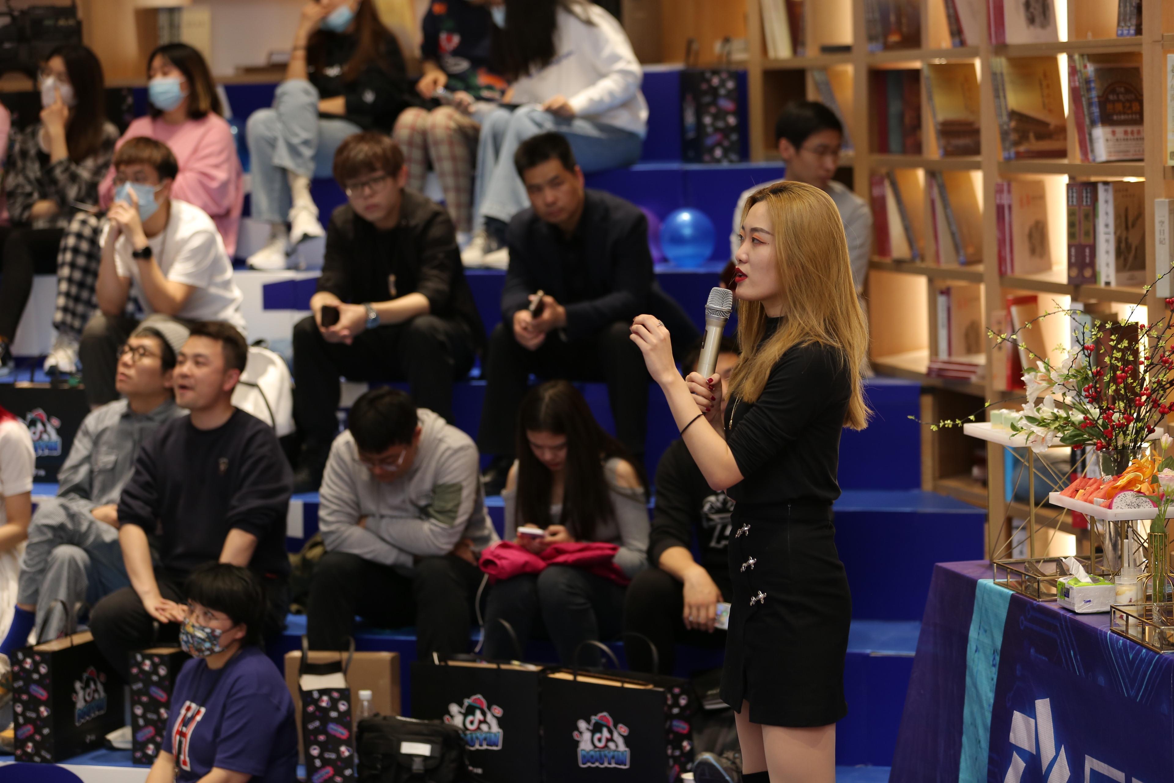 几门楞耳立-「泉城StarsClub」济南本地达人圈成立啦