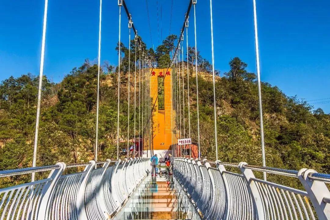 昆明周边好玩的地方青龙峡推荐,昆明青龙峡景区