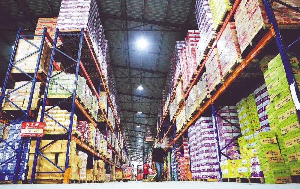 这家口碑两极分化的超市，居然被成都通报表扬？