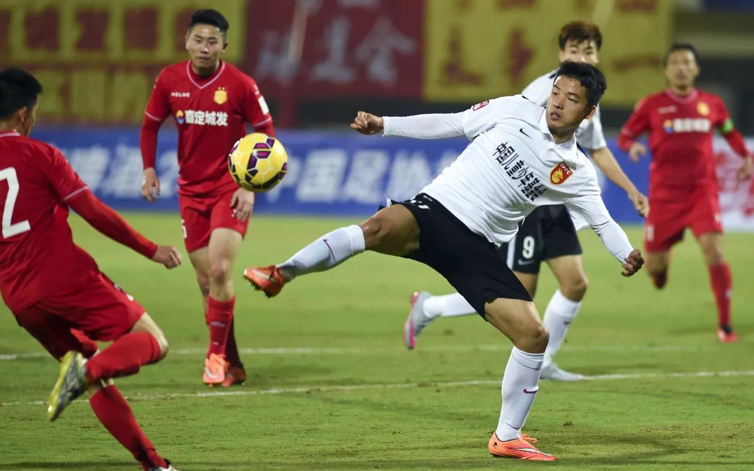 嘉定城发的制胜球，出自根宝