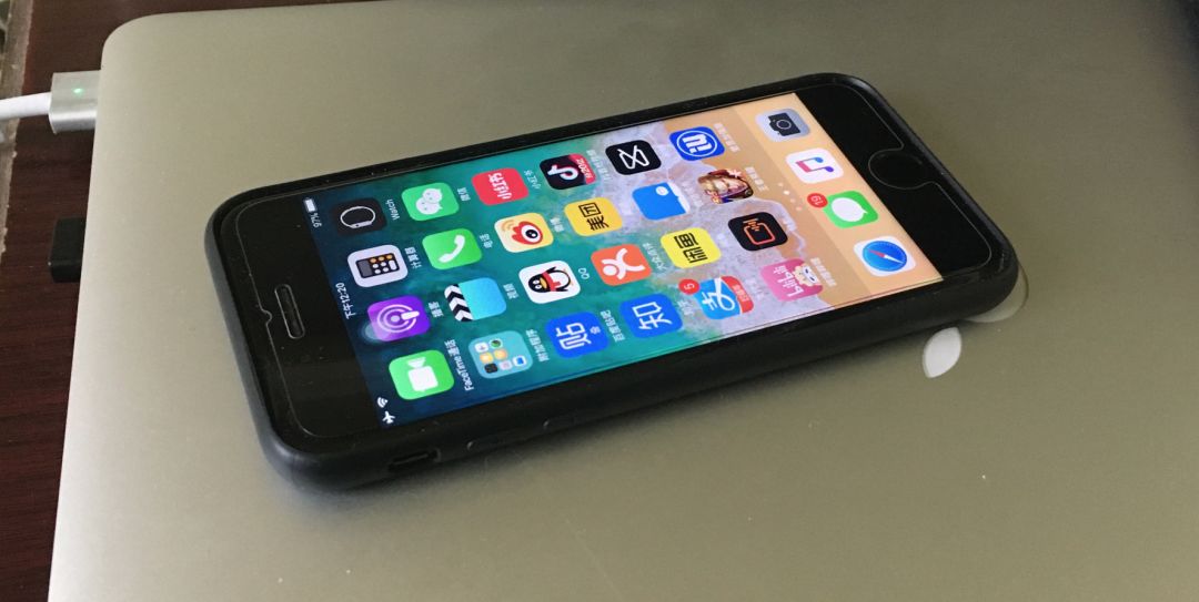 2021年iphone卡贴机全系黑解教程,最新iphone卡贴机完美解锁
