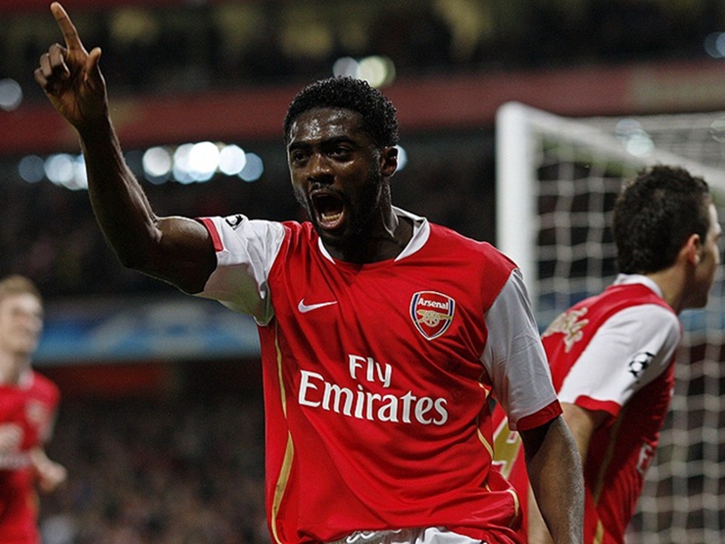 埃辛、德罗巴、亚亚图雷，这些非洲兄弟，曾经征服过世界足坛