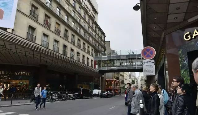 法国老佛爷百货商店完整版,巴黎老佛爷百货自由行热门攻略