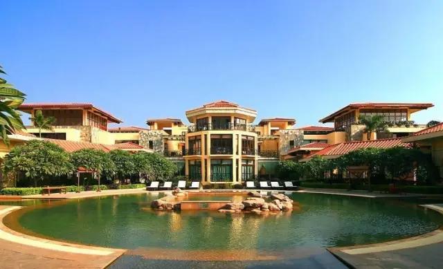 世界著名温泉,最好的温泉度假小镇