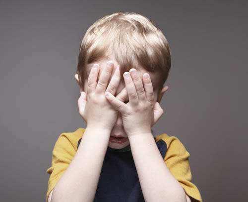 宝宝从小比较淘气怎么办？不妨试试这“4招”，轻松养出乖顺孩子