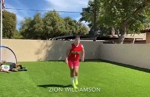 篮球搞笑模仿帝库里防守,模仿帝模仿库里庆祝动作