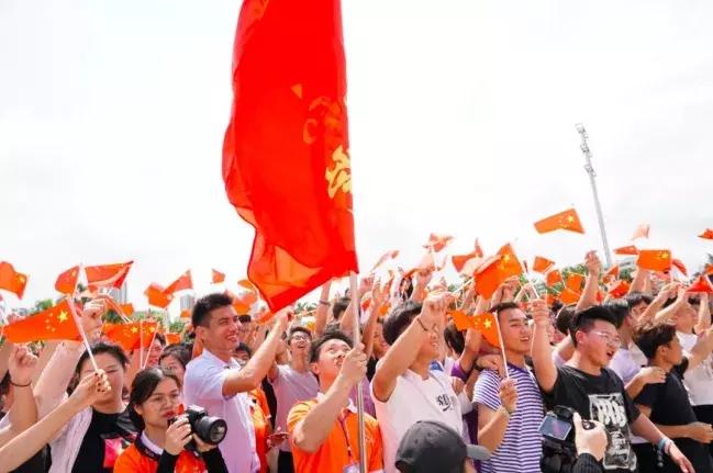 全国各大高校快闪视频,深大首次惊现百人快闪