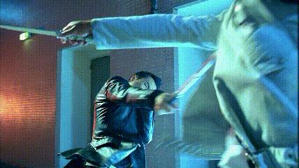 甄子丹杀破狼与吴京对打片段,棍法对决甄子丹完整版