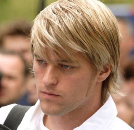 不谈球技无可争辩,盘点足坛最帅的10个人