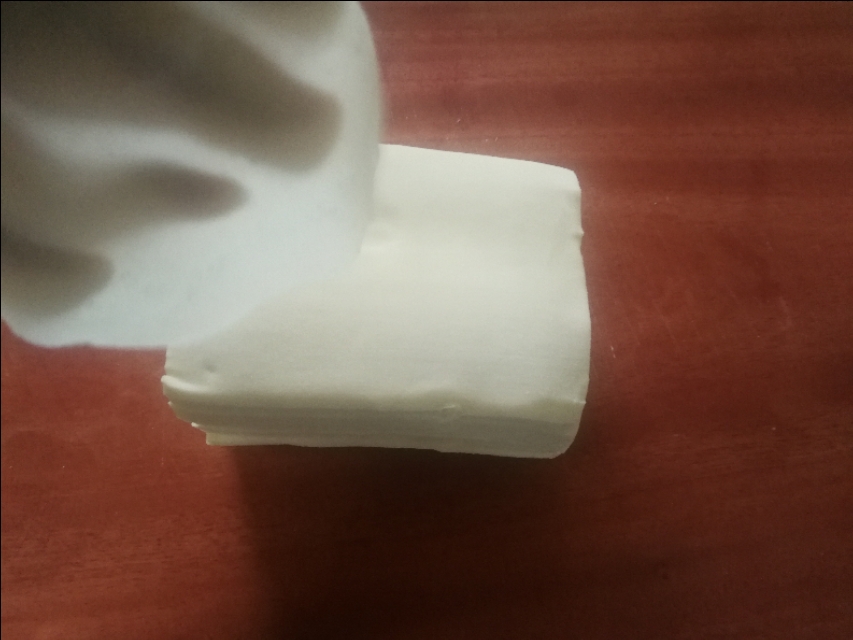 做私房馄饨小馄饨皮需要多大,买的馄饨皮怎么包小馄饨