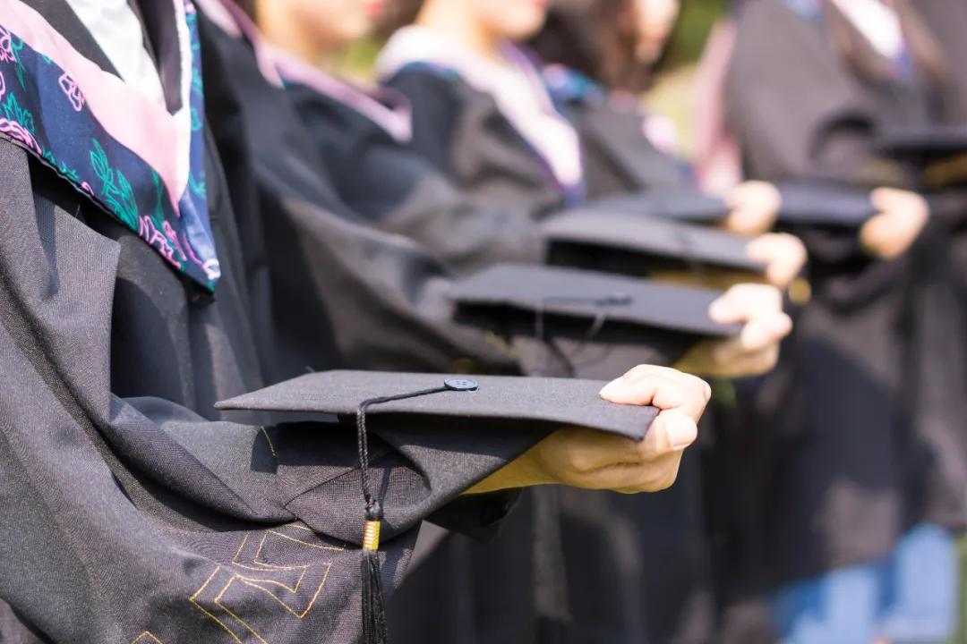 2020年对应届大学毕业生的忠告,2022届毕业生该关注什么