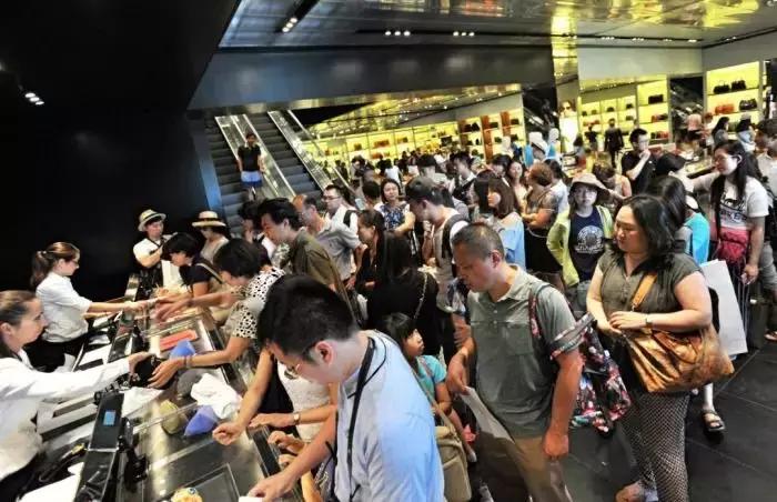 完蛋，代购！要罚200万！元旦开始实施！朋友圈一片鬼哭狼嚎……