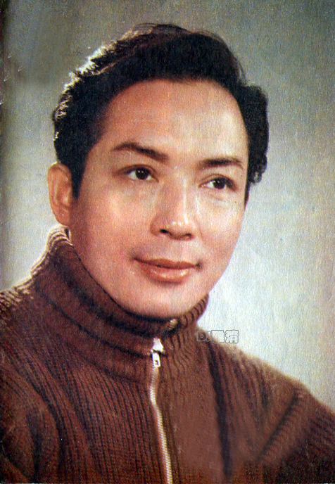 罕见老照片80年代男星,老电影老艺人最美老照片