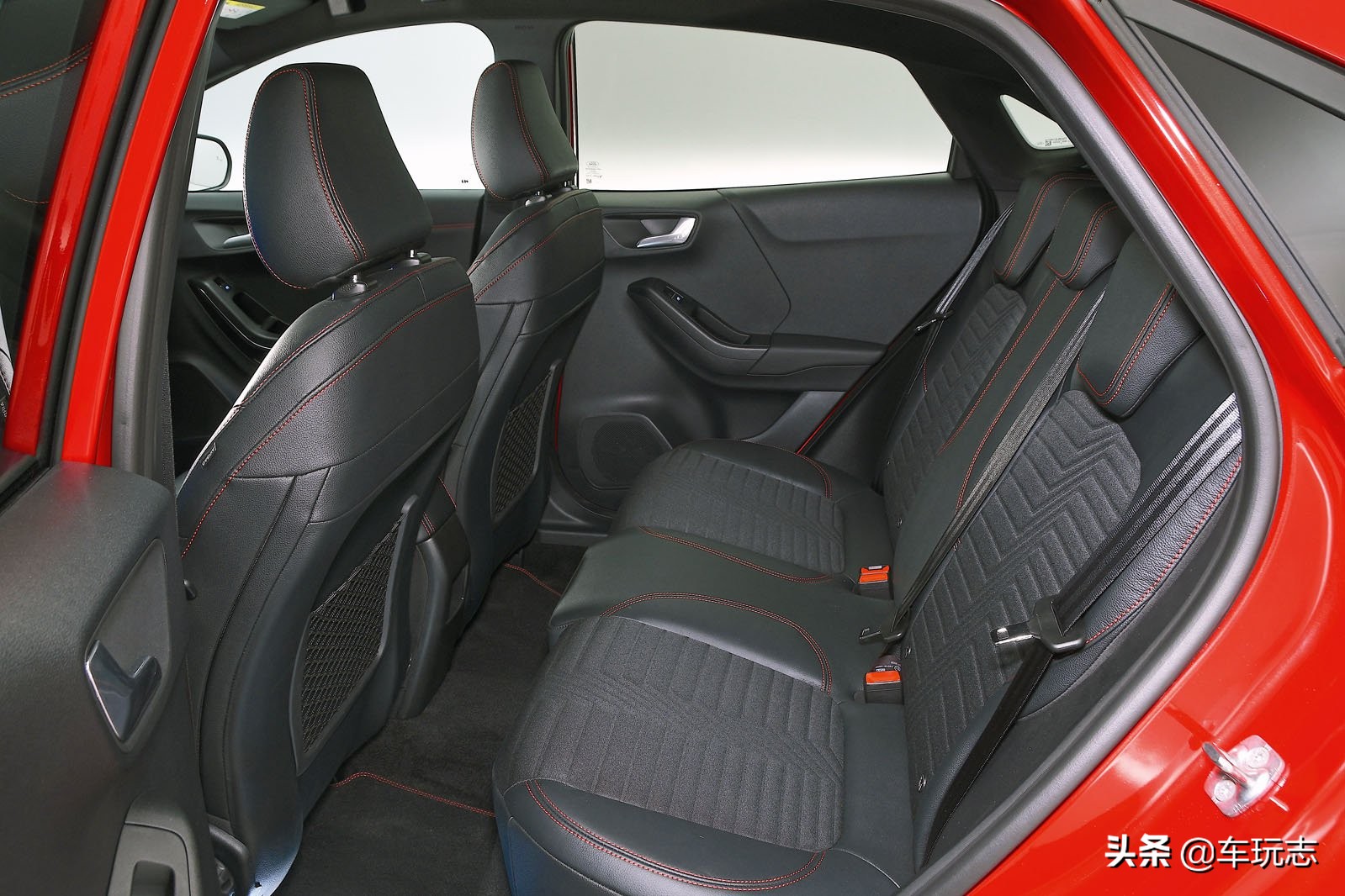 新款福特puma发布,puma彪马合作款