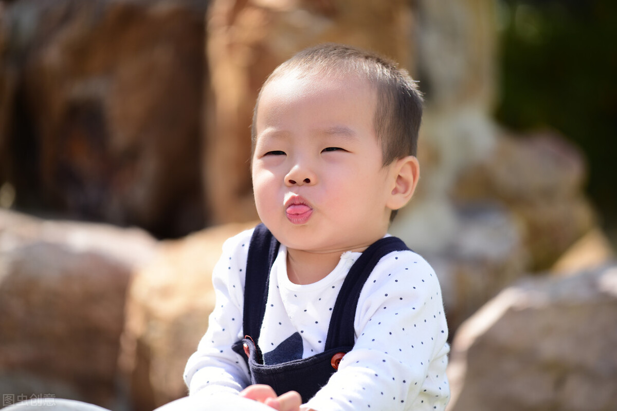 咳嗽喝点什么润肺止咳秋季,秋季咳嗽润肺去燥吃什么