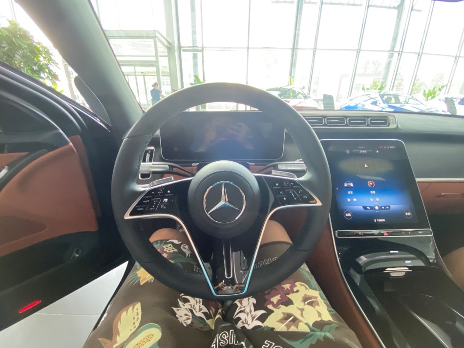 2020梅赛德斯奔驰s450l钻石白色,2022梅赛德斯奔驰s450l钻石白色