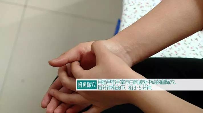 咳不出咽不下怎么化痰,慢性咽炎咳不出来咽不下去