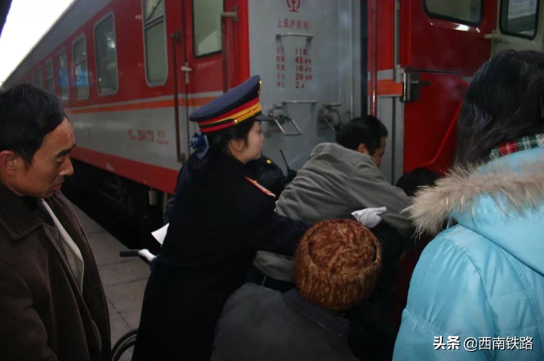 遵义西高铁站停运了吗,遵义西站停运了吗