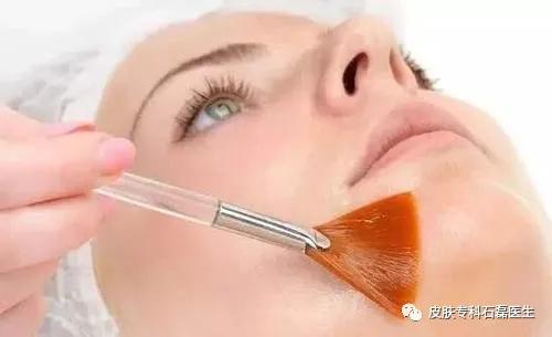 去除淡褐斑的小妙招,去除斑点暗黄修复肌肤