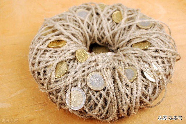 邻居门铃一直响不停,搬进新房子每次睡醒都很累