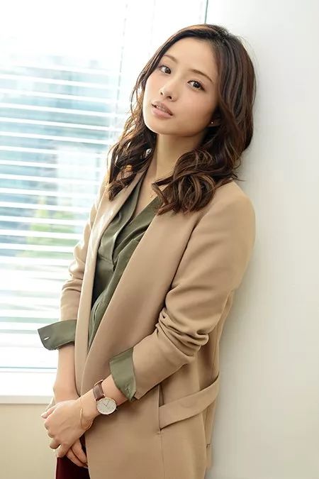 陈情令开播火后王一博第一次出现,陈情令王一博是谁选出来的