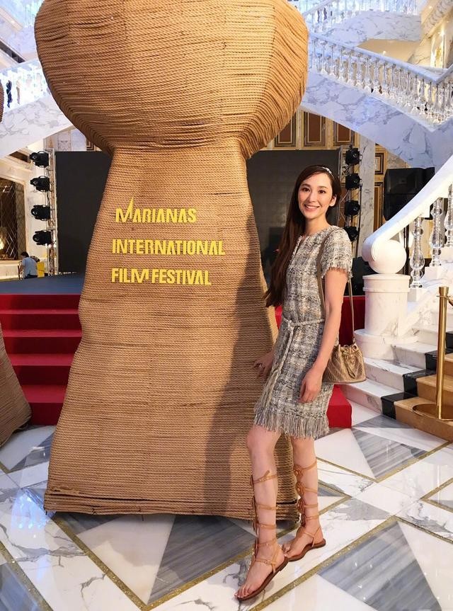 吴佩慈四年生了几个孩子,吴佩慈6年生4胎依然嫁不进