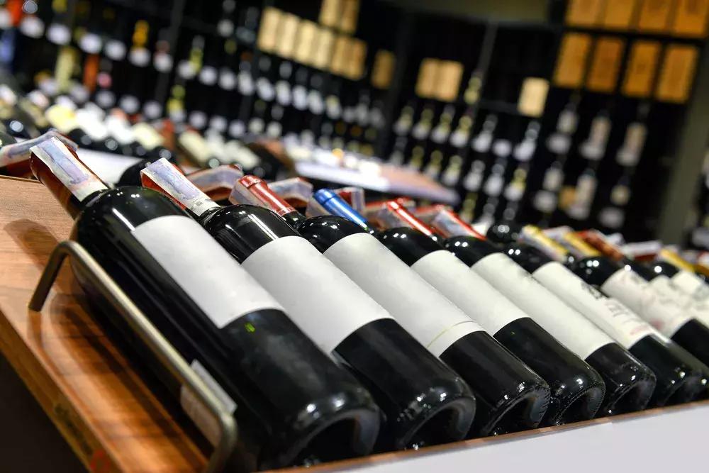购买葡萄酒要关注木塞,买葡萄酒什么配方好一点