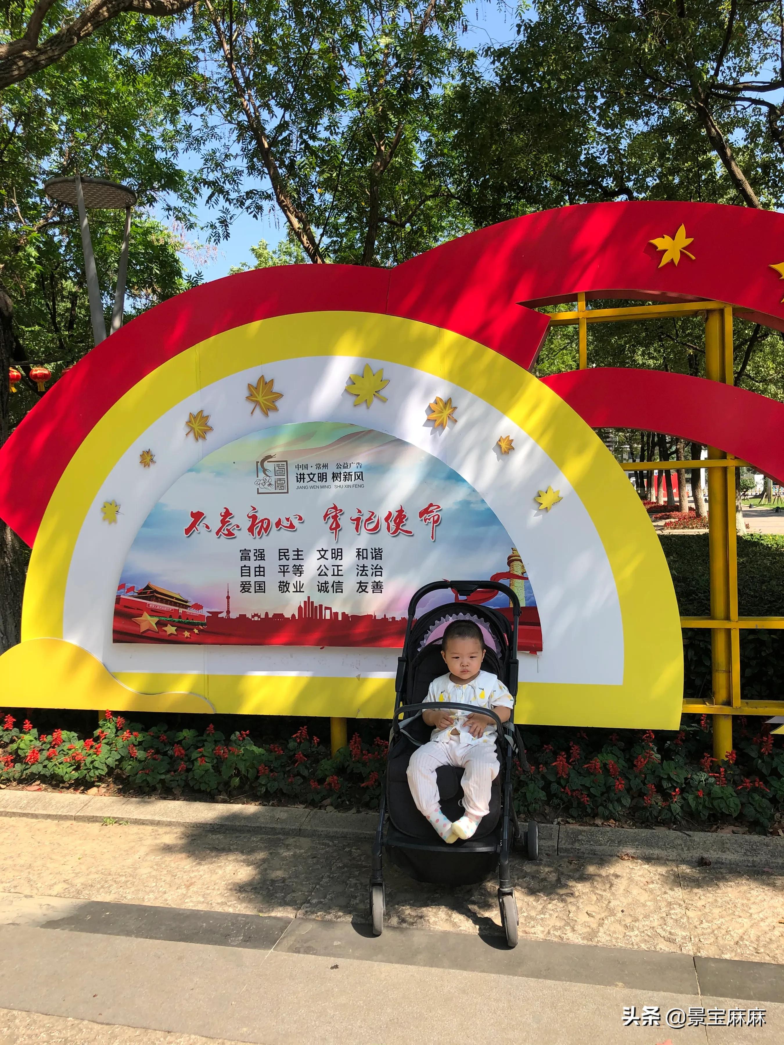 被孩子举动暖到了,被孩子不经意感动暖心的句子